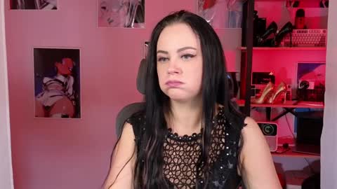 Snapshot of jolieorchid chatting on April 2026 12:35:01 PM MISTRESS Jolie online show from April 2026 12:35:01 PM