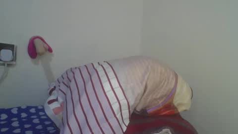 jollynabeb online show from February 2025 10:06:02 PM