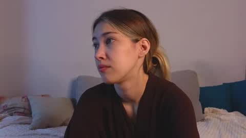 Viola online show from October 2025 11:09:02 AM