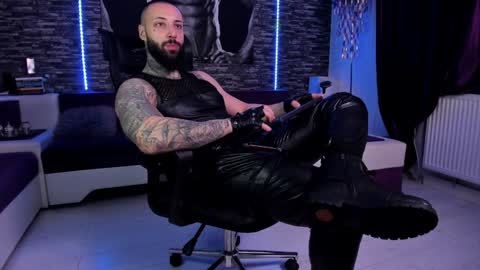 JonahHunt online show from February 2025 09:17:01 PM