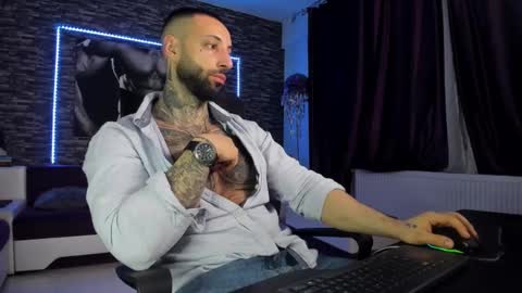 JonahHunt online show from February 2025 11:48:02 PM