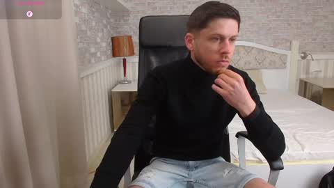 JonahShaw online show from April 2026 05:03:01 AM