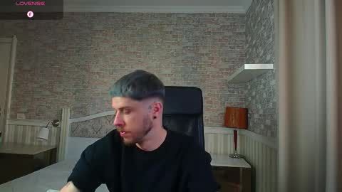 JonahShaw online show from June 2026 04:19:01 AM