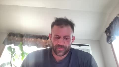 Jon Aries online show from April 2026 06:32:01 PM