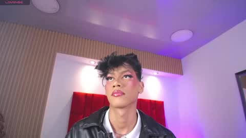 Jonas  online show from April 2026 05:05:01 AM