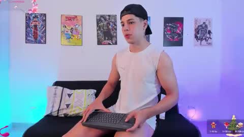 Instagram jonathanfit14 online show from December 2025 12:29:02 AM