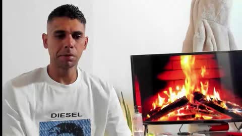 jonesjoness15 online show from November 2025 12:02:01 AM