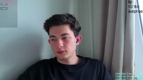 jonhy_merlin online show from June 2026 05:41:01 PM