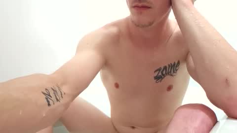 Sexy69Leo1 online show from May 2026 01:00:02 AM