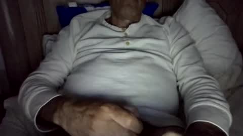 Snapshot of jonlovespussy6969 chatting on May 2026 12:59:01 AM John loves pussy online show from May 2026 12:59:01 AM
