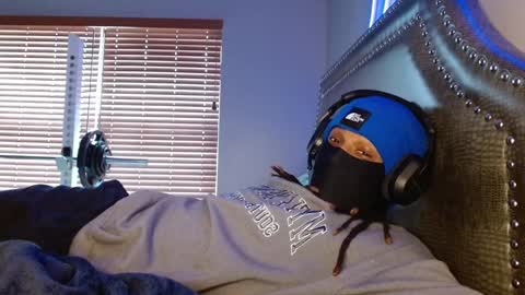 Jonni online show from January 2025 07:39:01 PM