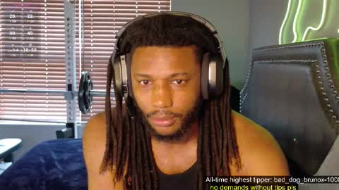 Jonni online show from March 2025 02:56:01 PM