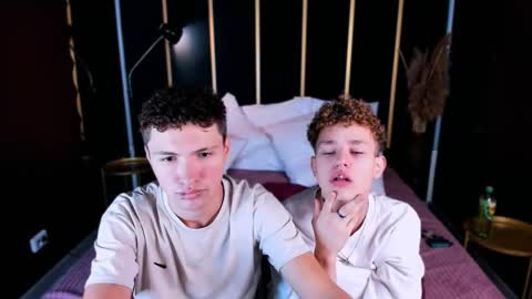 Snapshot of jonny_dark chatting on October 2025 11:08:02 AM Jonny online show from October 2025 11:08:02 AM