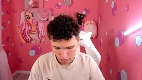 Snapshot of jonny_dark chatting on October 2025 10:47:01 AM Jonny online show from October 2025 10:47:01 AM