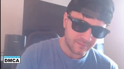 Snapshot of jonnybananas69 chatting on April 2026 11:27:01 PM Jonny Bans online show from April 2026 11:27:01 PM