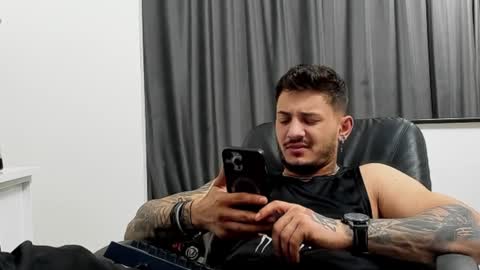 Snapshot of jonnyporn1 chatting on January 2025 10:10:01 PM jonnyporn1 online show from January 2025 10:10:01 PM