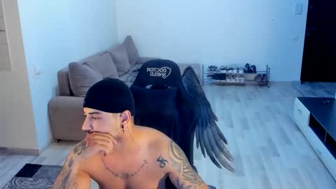 jonnyporn1 online show from October 2025 04:46:01 AM