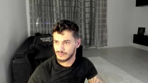 jonnyporn1 online show from February 2026 03:32:01 AM