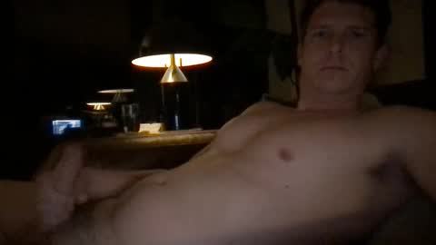 Snapshot of jonrynolds chatting on March 2025 07:54:01 AM jonrynolds online show from March 2025 07:54:01 AM