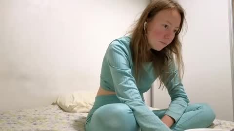 Snapshot of jony_marta chatting on January 2025 02:04:02 AM Jony Marta GMT 2000-0100 every day online show from January 2025 02:04:02 AM