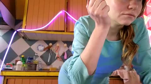 Snapshot of jony_marta chatting on November 2025 03:01:02 PM Jony Marta GMT 2000-0100 every day online show from November 2025 03:01:02 PM