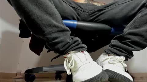 jordan33blake online show from February 2026 02:53:01 AM