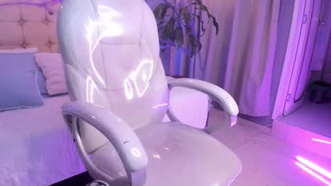 JORDAN online show from October 2025 01:48:02 AM