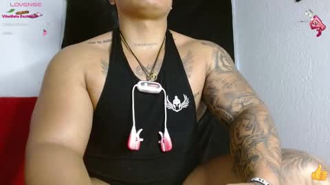 Snapshot of jordann_black_bigcock_ chatting on February 2025 10:45:01 PM online show from February 2025 10:45:01 PM