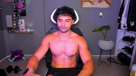 JordanRossie online show from April 2026 08:11:01 PM