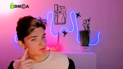 jordi_ser online show from December 2025 07:44:01 PM