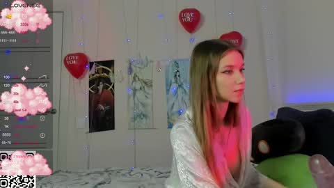 Mila online show from February 2025 11:41:02 PM