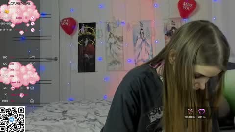 Mila online show from February 2025 07:10:01 PM