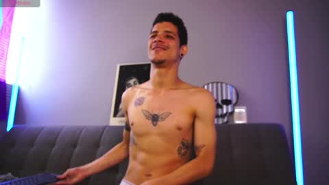 Josef online show from March 2025 04:35:01 PM