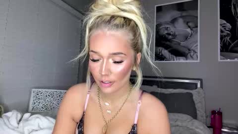 joselinehickss online show from April 2026 06:03:02 AM