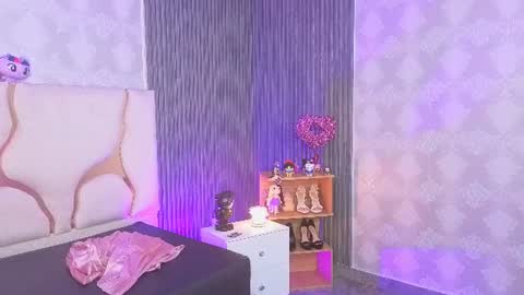 Joselyn  online show from August 2026 12:15:02 PM