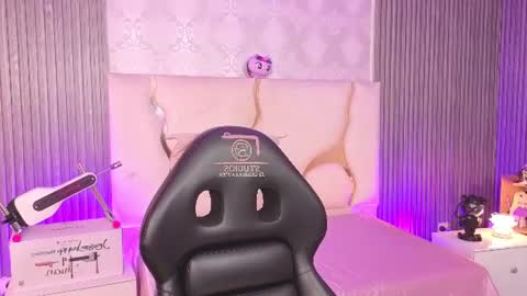 Joselyn  online show from August 2026 11:34:02 AM