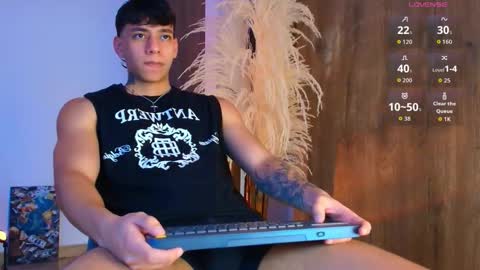 Snapshot of josep_davies chatting on October 2025 09:59:01 PM Josep online show from October 2025 09:59:01 PM