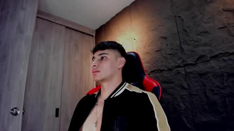 Snapshot of joseph__boy chatting on October 2025 11:33:02 AM JOSEPH online show from October 2025 11:33:02 AM