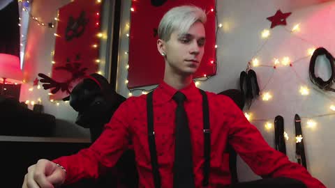 Snapshot of joseph__quinn chatting on December 2024 11:11:02 AM Master Joseph online show from December 2024 11:11:02 AM