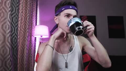 Snapshot of joseph__quinn chatting on October 2025 06:21:01 AM Master Joseph online show from October 2025 06:21:01 AM