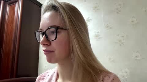 Snapshot of josephstahnke chatting on December 2025 05:35:02 AM Anessa online show from December 2025 05:35:02 AM