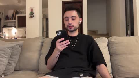 Snapshot of josezaens_ chatting on September 2025 09:55:02 AM josezaens_ online show from September 2025 09:55:02 AM