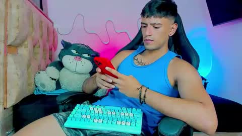 Snapshot of josh_cam99 chatting on March 2026 12:47:01 AM JOSH online show from March 2026 12:47:01 AM