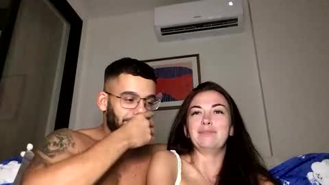 josh_xo online show from October 2025 03:14:02 PM