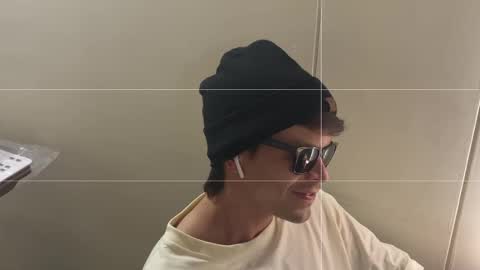 Snapshot of josheli chatting on March 2026 04:11:02 PM Nicolas online show from March 2026 04:11:02 PM