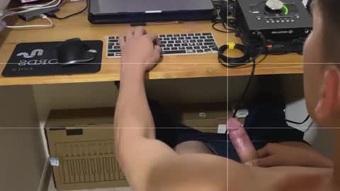 Snapshot of josheli chatting on April 2026 02:11:02 AM Nicolas online show from April 2026 02:11:02 AM