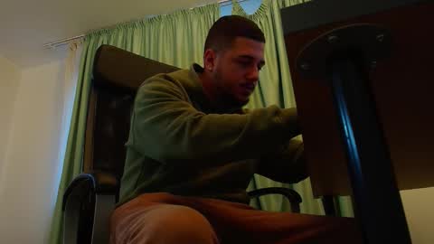 Snapshot of joshknights chatting on September 2025 04:44:01 AM JoshKnight online show from September 2025 04:44:01 AM