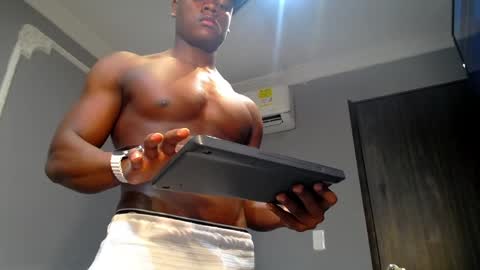 Snapshot of joshloganx chatting on December 2024 07:14:02 PM joshloganx online show from December 2024 07:14:02 PM