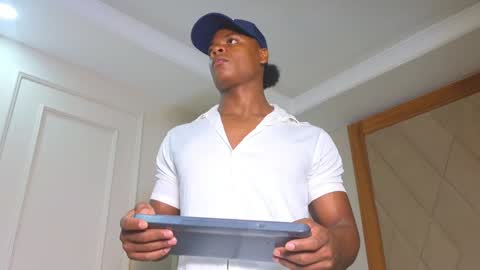 Snapshot of joshloganx chatting on December 2024 03:01:01 PM joshloganx online show from December 2024 03:01:01 PM