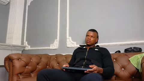 Snapshot of joshloganx chatting on January 2025 08:17:01 PM joshloganx online show from January 2025 08:17:01 PM